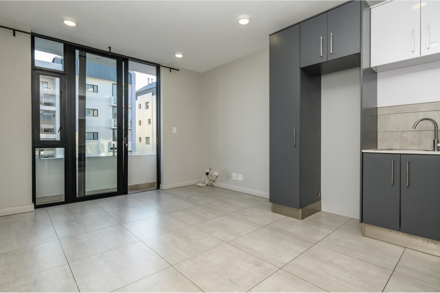 1 Bedroom Property for Sale in Summerstrand Eastern Cape